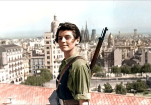 8MujerMarina Ginestà, militante comunista de 17 años en un edificio de Barcelona, durante la Segunda República y la Guerra Civil española – 1936